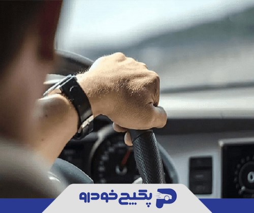 15 اشتباه رایج رانندگی که همه انجام میدهند